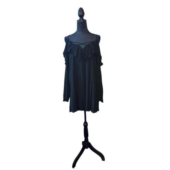 Dresses & Skirts - NWT DO+BE Black Cold Shoulder with Long Sleeves Dress or Tunic - Size M